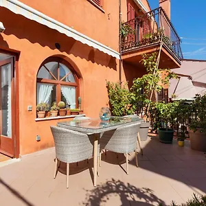 https://apartments-bellow-the-stars.in-istria.net