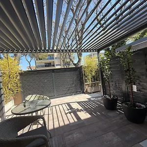 Sara Apartment
