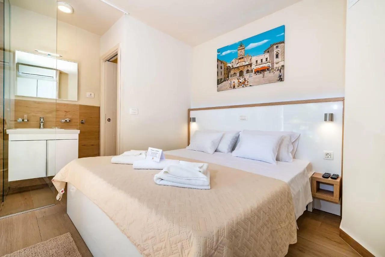 Idassa Palace Rooms Zadar Croatie