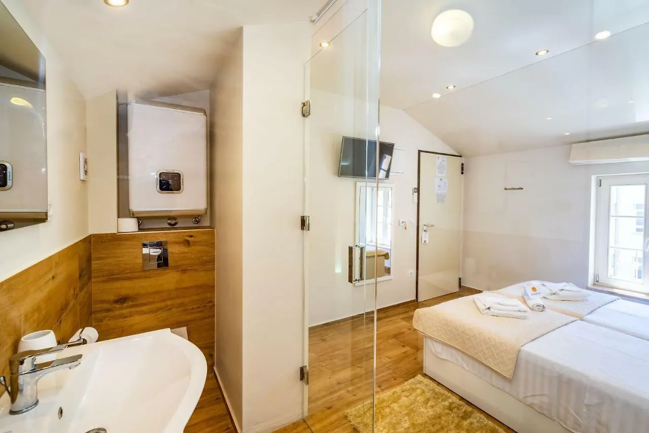Idassa Palace Rooms Zadar Maison d'hôtes